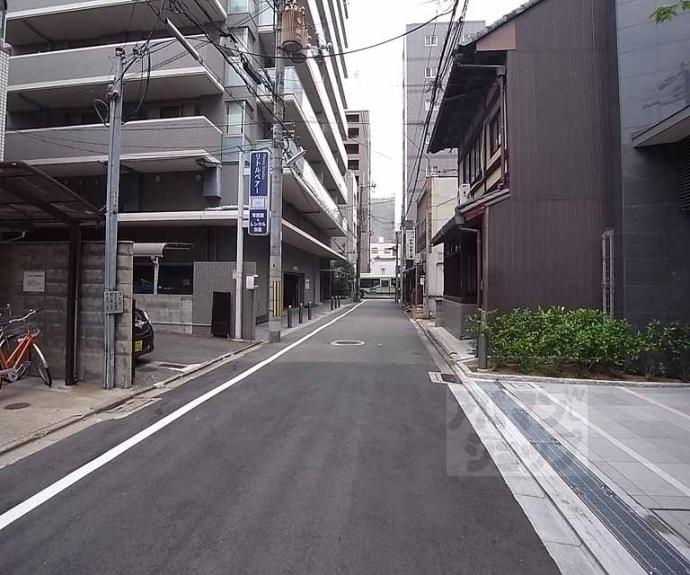【ベルメゾン堀川】間取