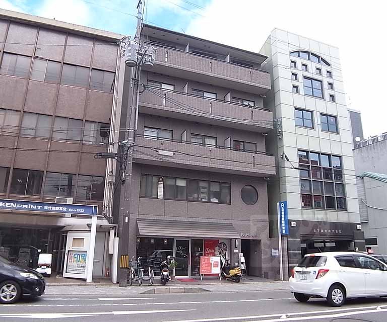 エフラス京都御所西