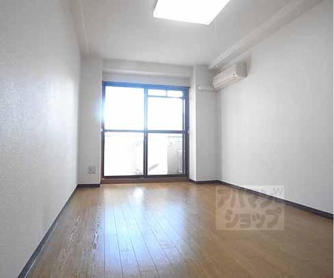 【エフラス京都御所西】間取