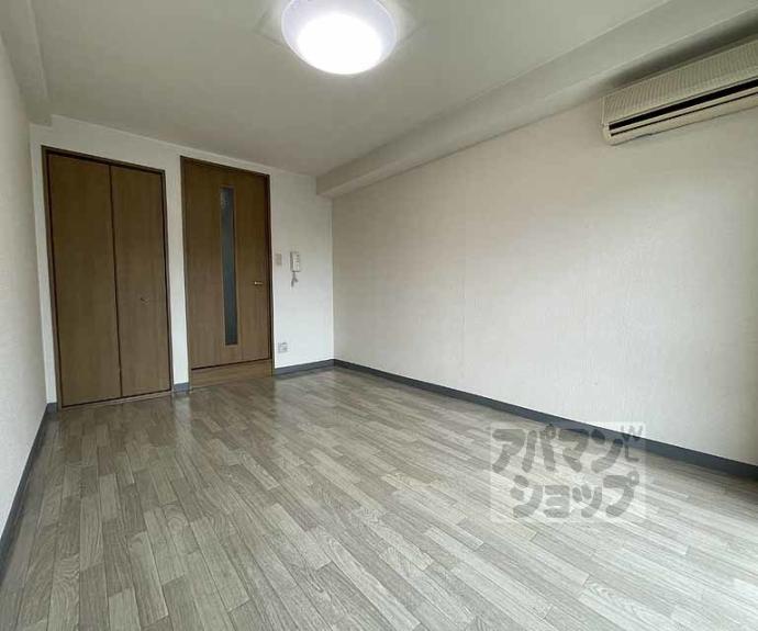 【エフラス京都御所西】間取