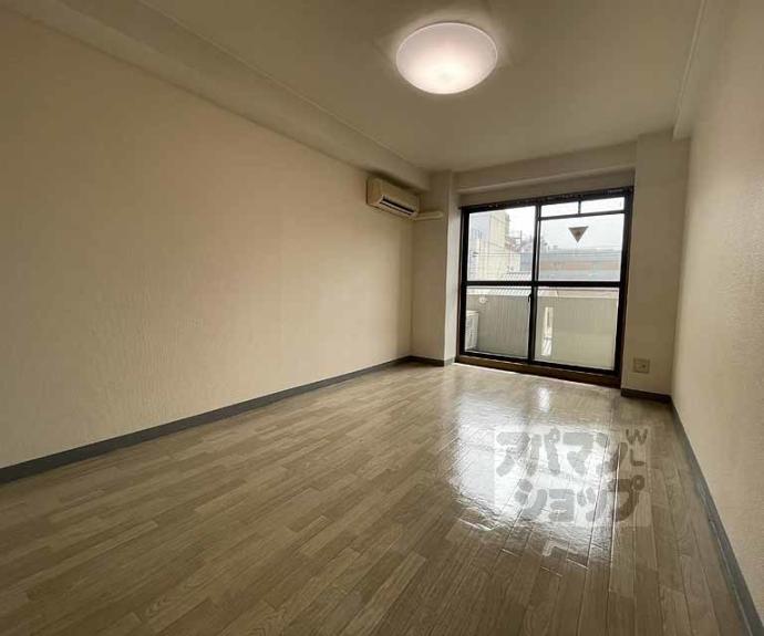 【エフラス京都御所西】間取