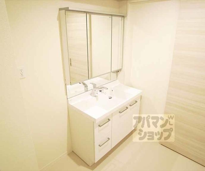 【シャーメゾンドエル下鴨】間取