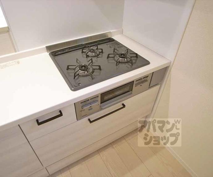 【シャーメゾンドエル下鴨】間取