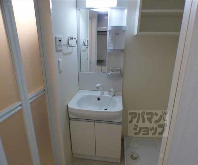 【ＧＲＡＣＥ北白川】間取