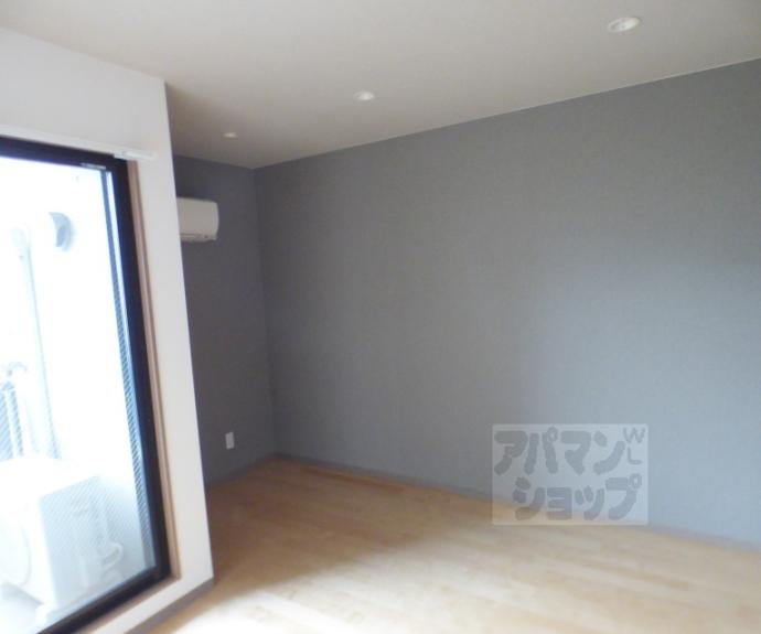 【メゾン・サンマルタン京大北】間取