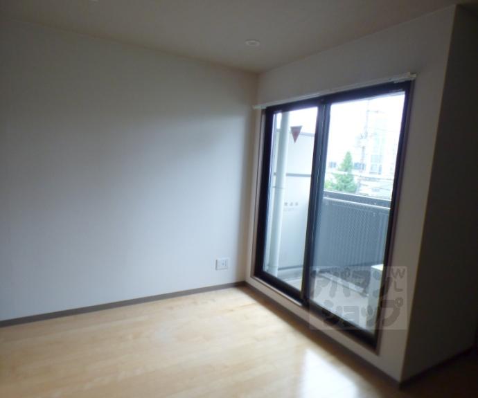 【メゾン・サンマルタン京大北】間取