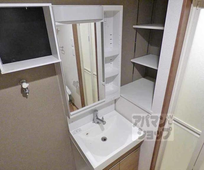 【メゾン・サンマルタン京大北】間取