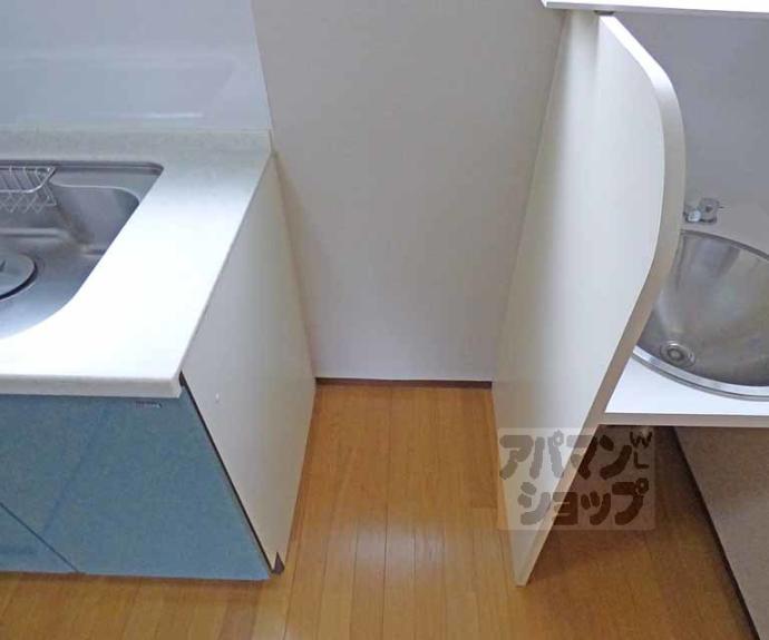 【吉田神楽岡町貸家153-22】間取