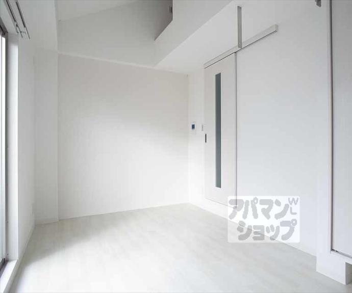 【アベニール出町柳】間取