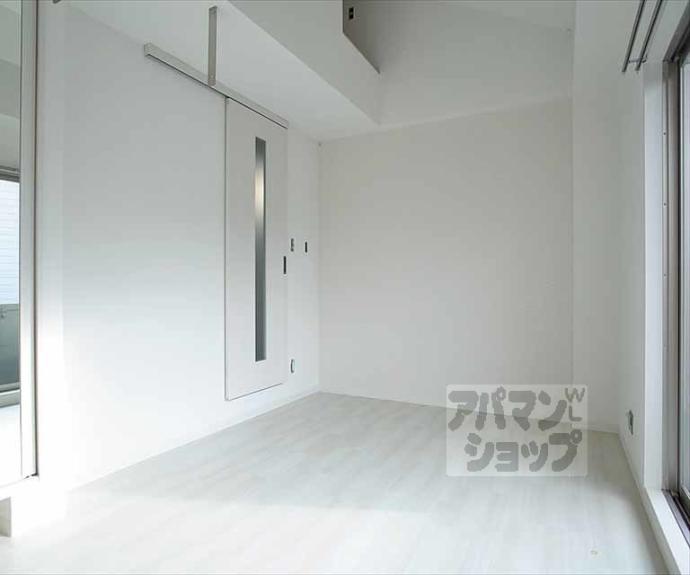 【アベニール出町柳】間取