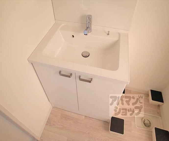 【アベニール出町柳】間取