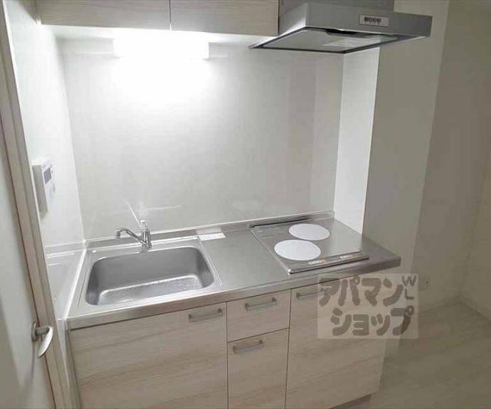 【アベニール出町柳】間取