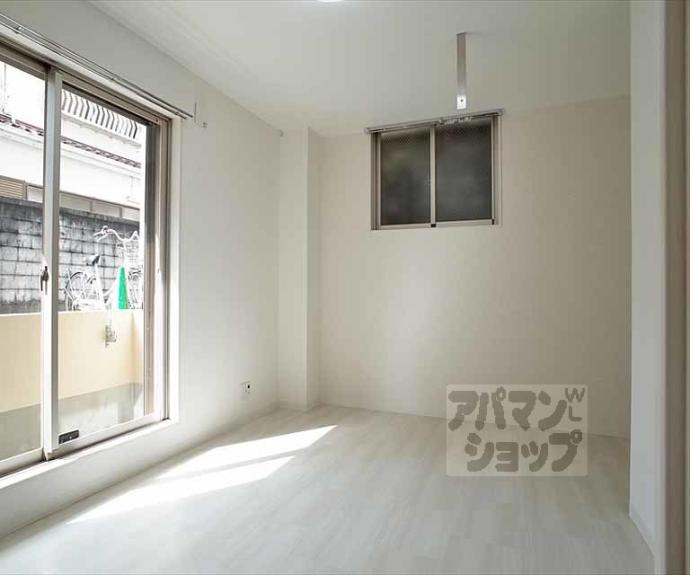 【アベニール出町柳】間取