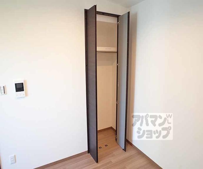 【THE GARNET SUITE RESIDENCE 京大前WEST】間取