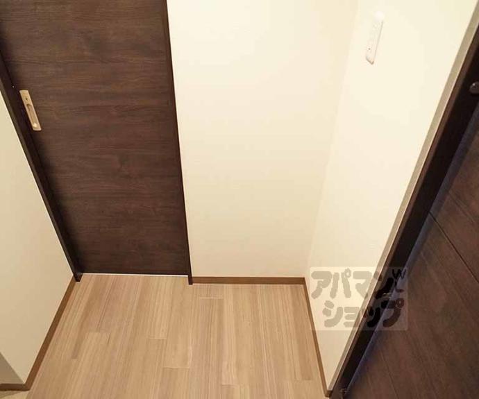 【THE GARNET SUITE RESIDENCE 京大前WEST】間取