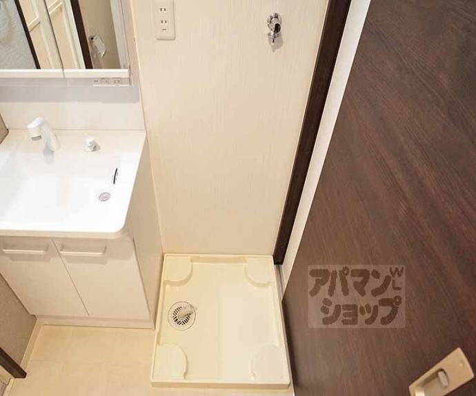 【THE GARNET SUITE RESIDENCE 京大前WEST】間取