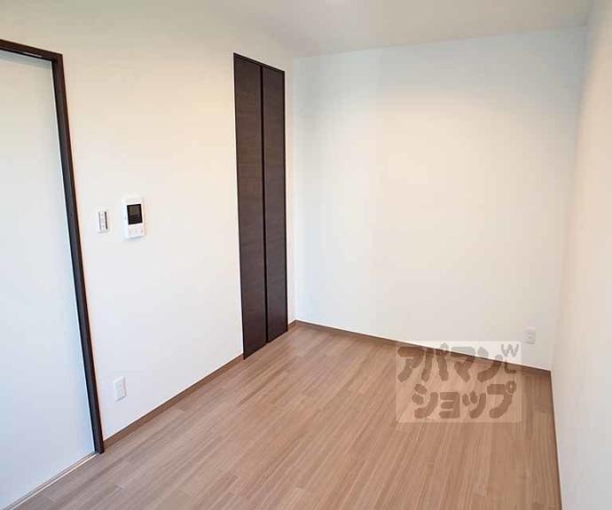 【THE GARNET SUITE RESIDENCE 京大前WEST】間取