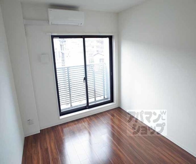 【グランゼコール京大前】間取