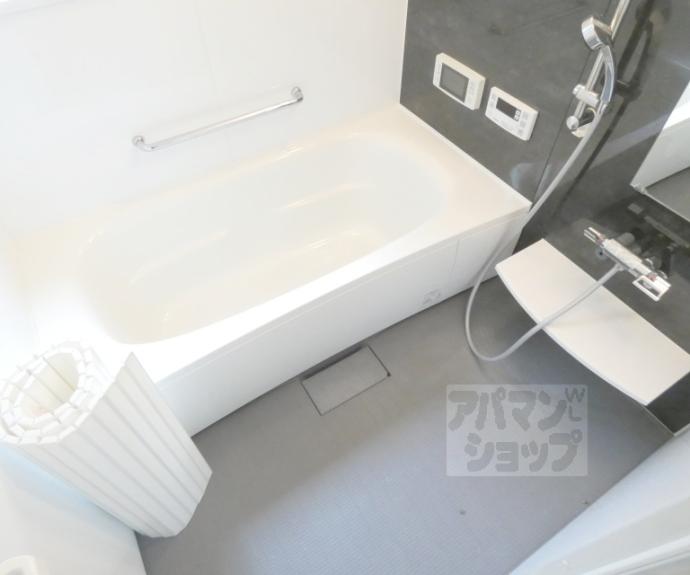 【岩倉村松町貸家１１６－２９】間取