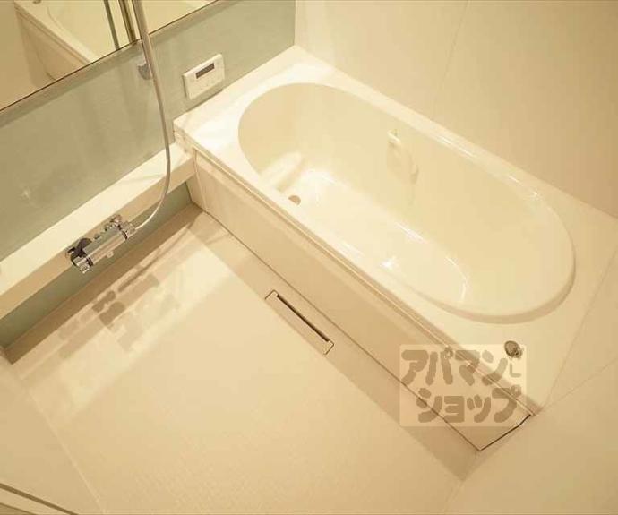 【シャーメゾン京　御所ノ内Ａ】間取