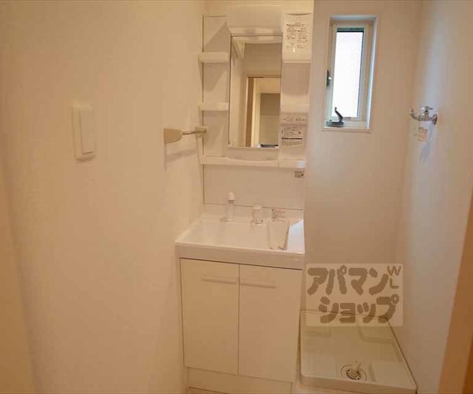 【ルミエール聖護院】間取