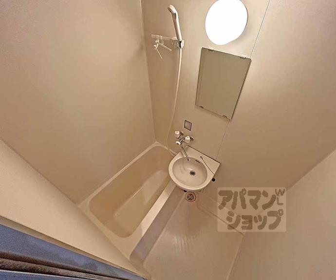 【リバティ大和大路】間取