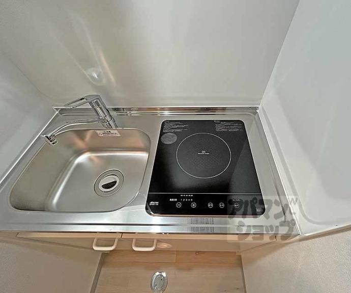 【リバティ大和大路】間取