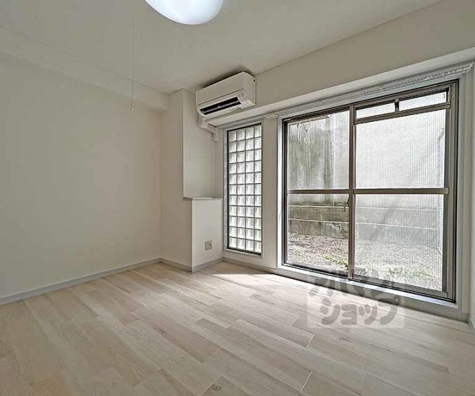 【リバティ大和大路】間取