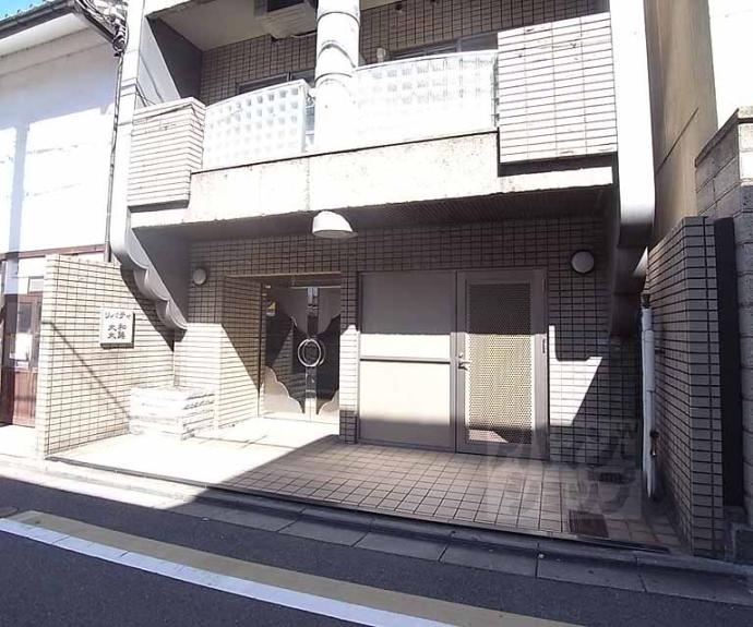 【リバティ大和大路】間取