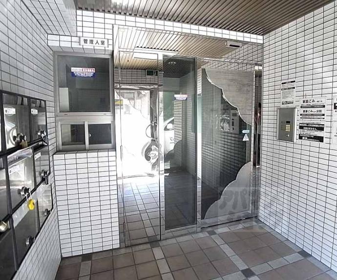 【リバティ大和大路】間取