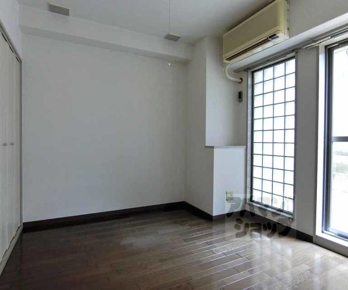 【リバティ大和大路】間取