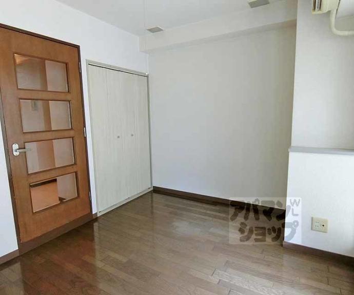 【リバティ大和大路】間取