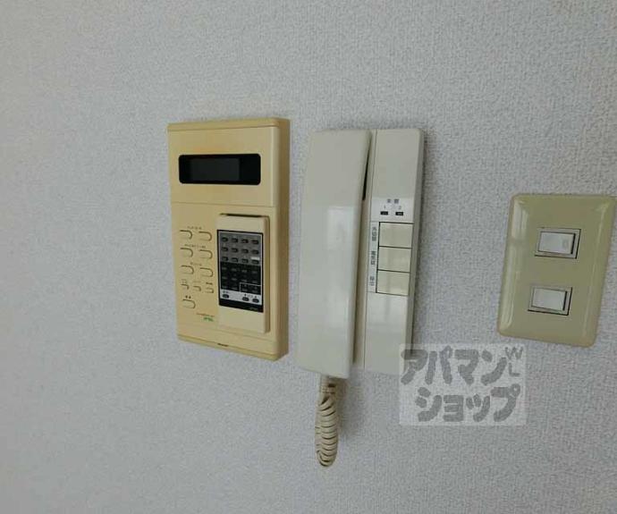 【リバティ大和大路】間取