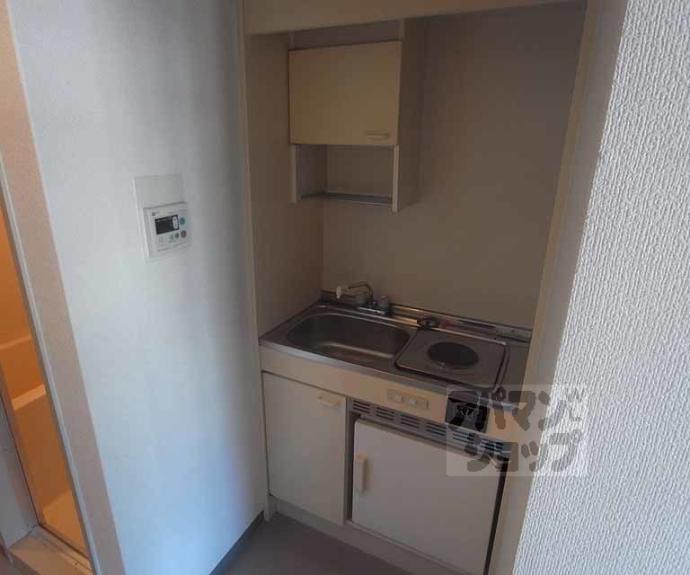 【リバティ大和大路】間取