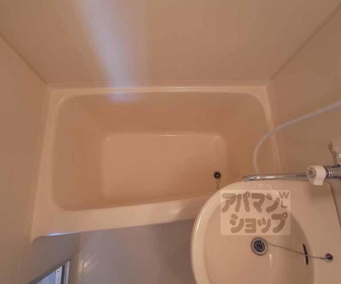 【リバティ大和大路】間取