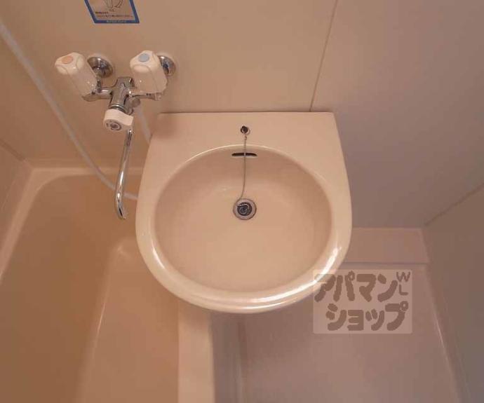 【リバティ大和大路】間取