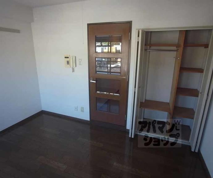 【リバティ大和大路】間取