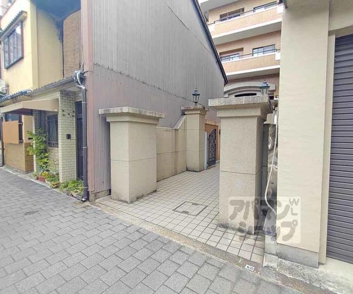 【ライオンズマンション京都河原町第２】間取