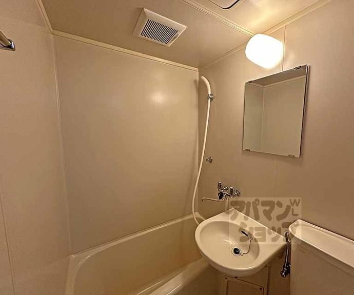 【サンロイヤル五条大橋】間取