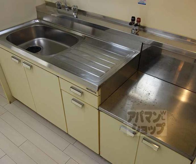 【スカイロード東寺】間取