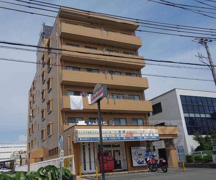 【ロイヤルコーポ洛南】間取