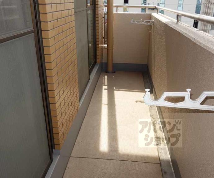 【ロイヤルコーポ洛南】間取