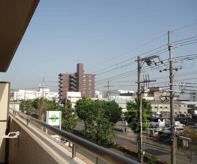 【ロイヤルコーポ洛南】間取