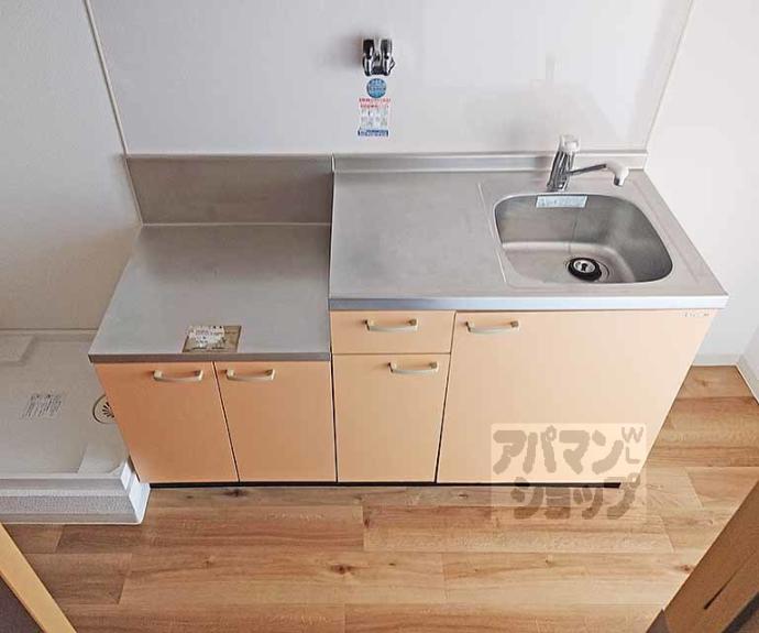 【レクサス深草１号館（ベルヴィ５６）】間取