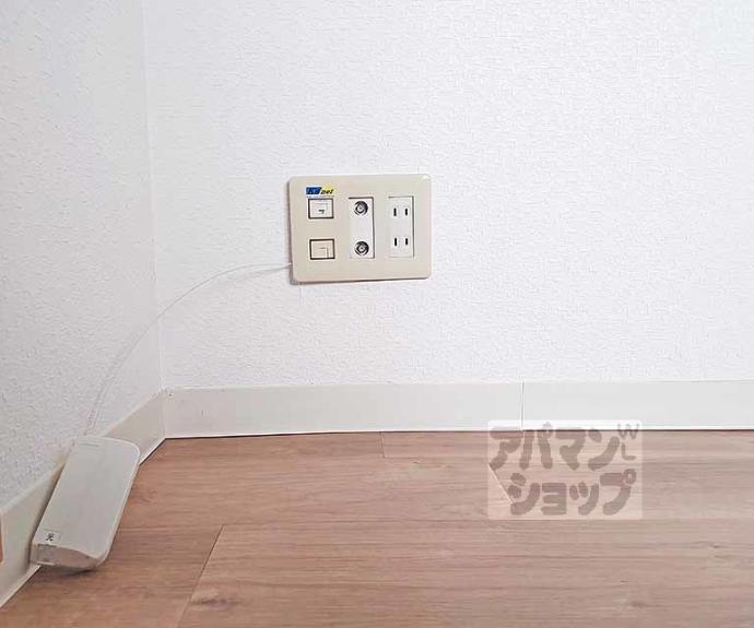 【レクサス深草１号館（ベルヴィ５６）】間取