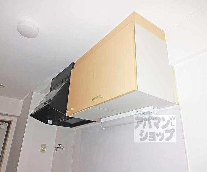 【レクサス深草１号館（ベルヴィ５６）】間取