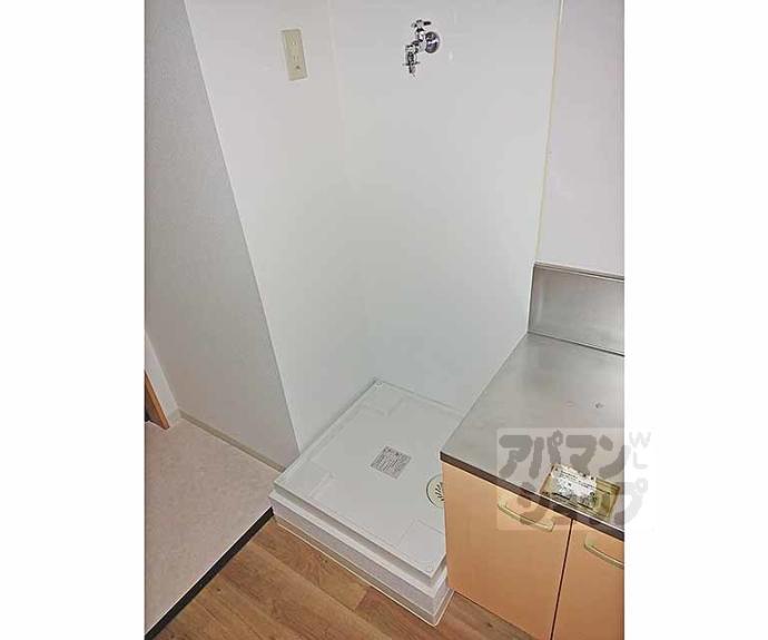 【レクサス深草１号館（ベルヴィ５６）】間取