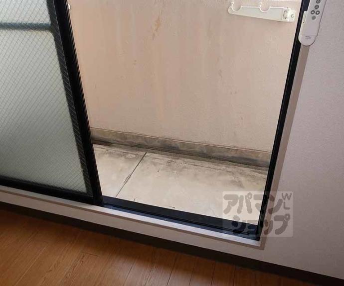 【中井マンション新烏丸】間取