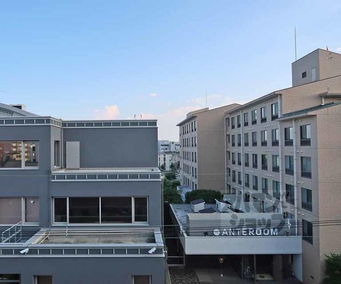 【中井マンション新烏丸】間取