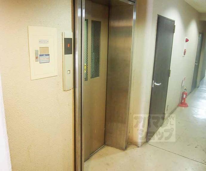 【中井マンション新烏丸】間取